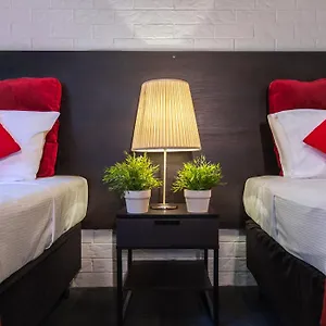 https://ascot-budget-inn.queenslandhotels.net