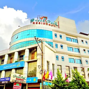 https://green-park-residency.kerala-hotels.net